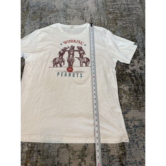Moncat x Typographia elephants working for peanuts shirt XL HTF red Carpet - Picture 4 of 6